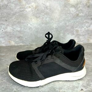 Avia Women's‎ Deluxe Athletic Sneaker Woman’s Size 8.5